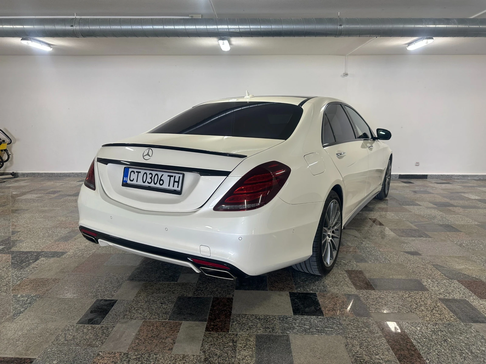 Mercedes-Benz S 500 S550 L 4-Matic AMG Реални километри!! - изображение 4