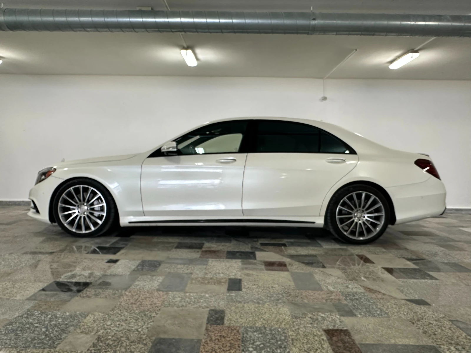 Mercedes-Benz S 500 S550 L 4-Matic AMG Реални километри!! - изображение 2