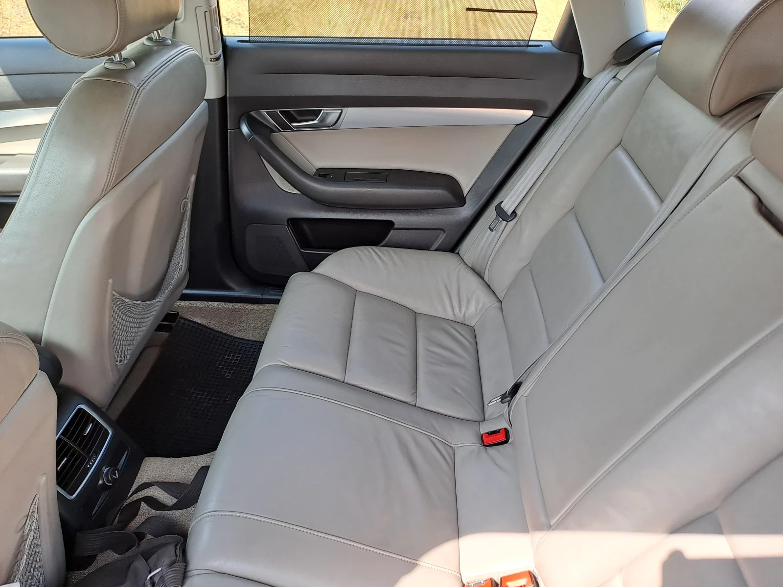 Audi A6 Allroad  - изображение 8