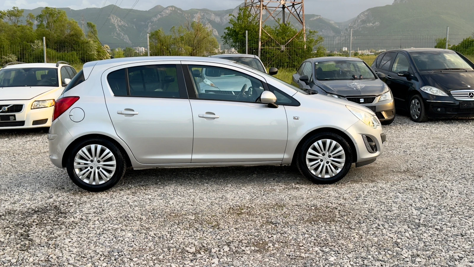 Opel Corsa 1.3 CDTI FACE ИТАЛИЯ, снимка 5 - Автомобили и джипове - 53587244