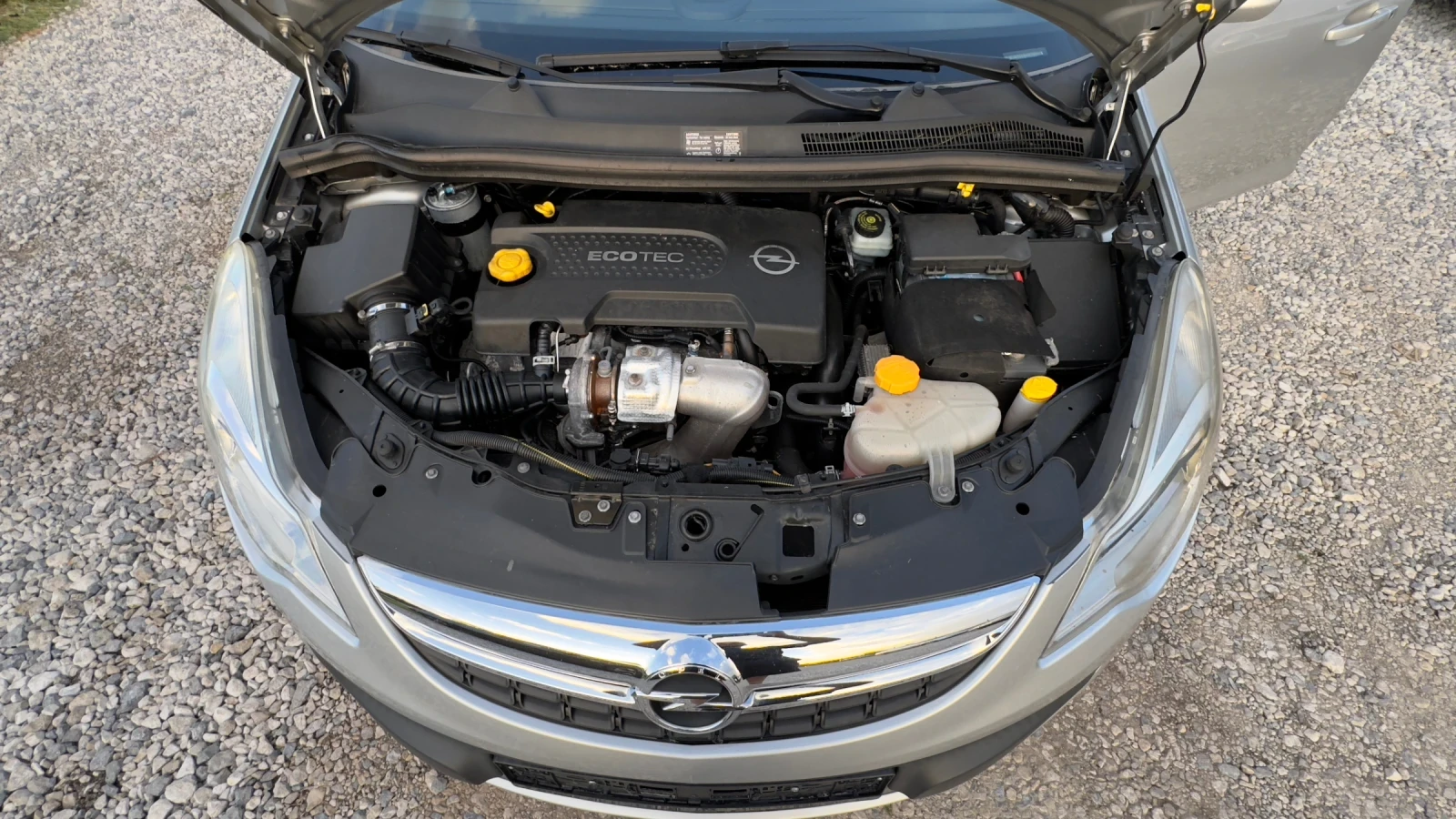 Opel Corsa 1.3 CDTI FACE ИТАЛИЯ, снимка 13 - Автомобили и джипове - 53587244