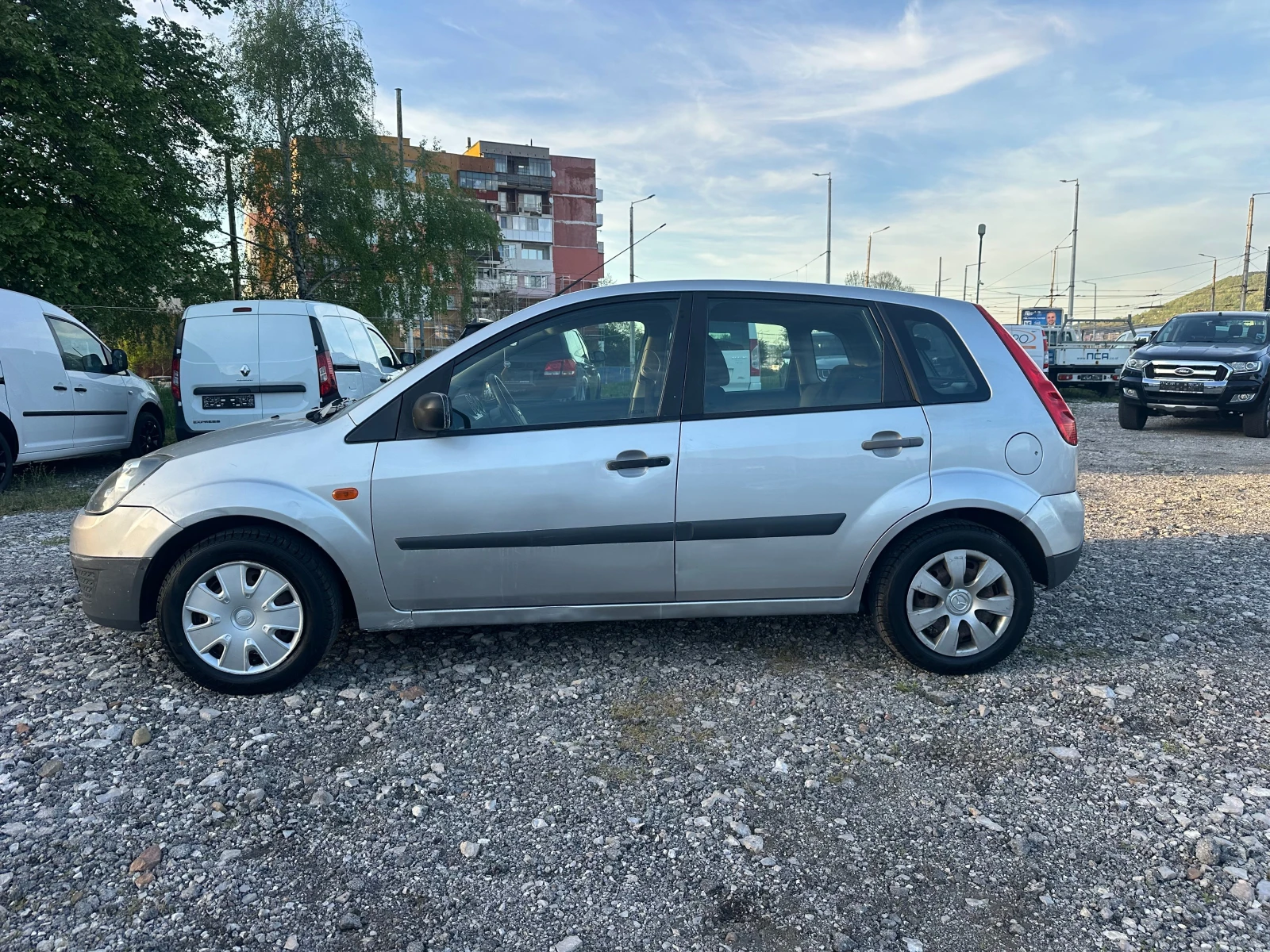 Ford Fiesta 1.4i 80kc | Mobile.bg � ����������� 6