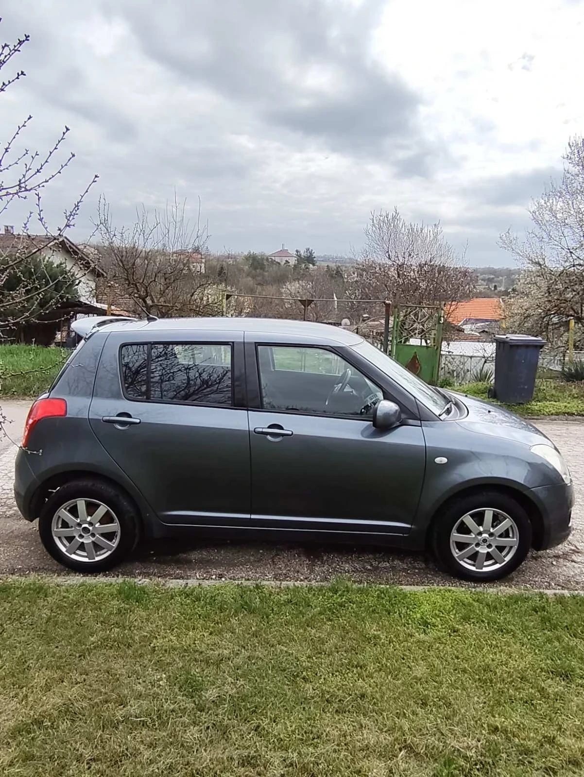 Suzuki Swift Газ, снимка 10 - Автомобили и джипове - 54378159