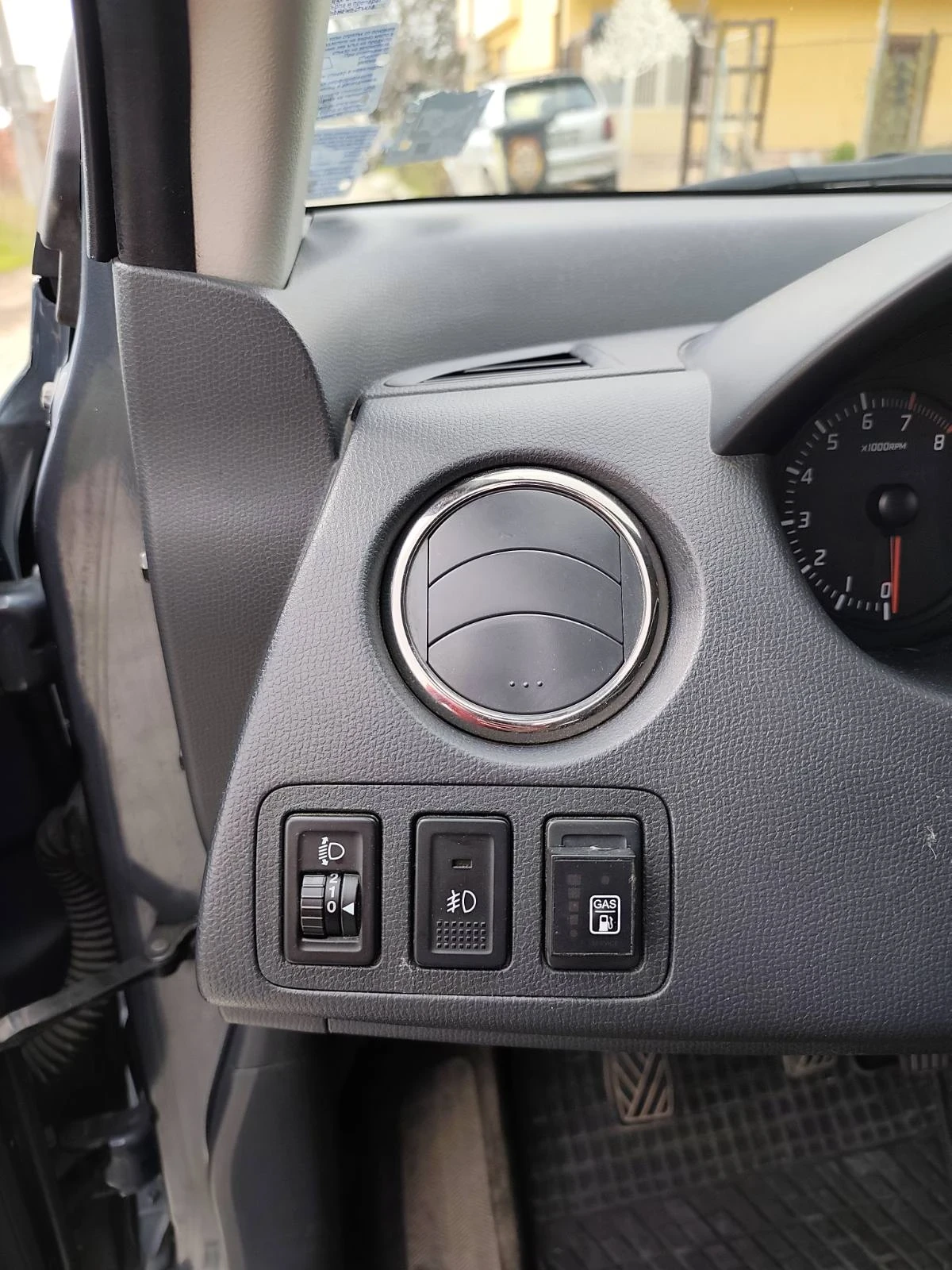 Suzuki Swift Газ, снимка 7 - Автомобили и джипове - 54378159