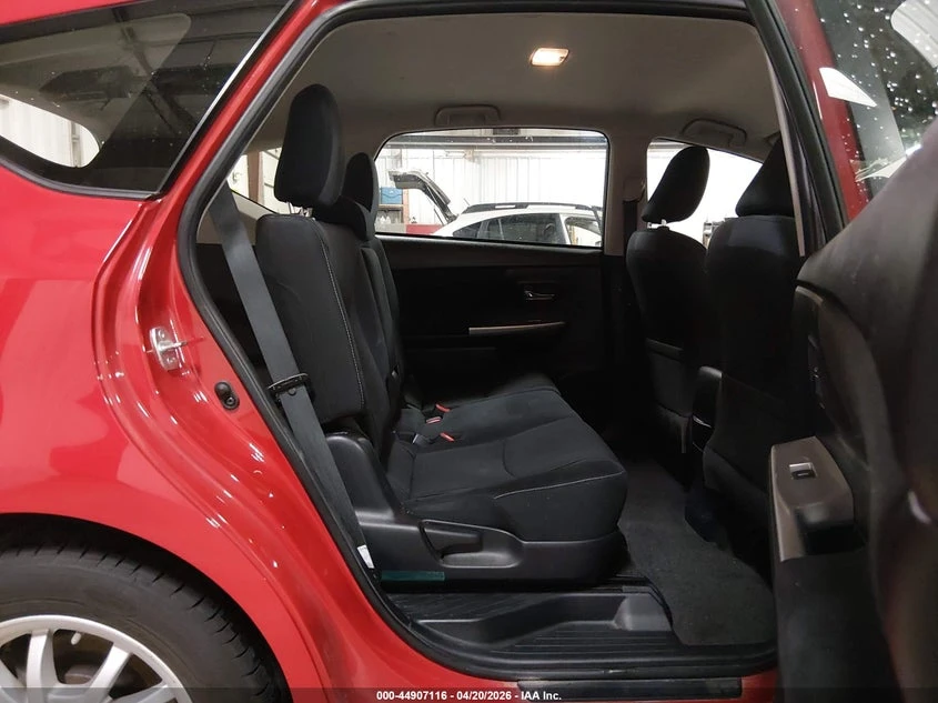 Toyota Prius 1.8l V Three, снимка 8 - Автомобили и джипове - 54395898