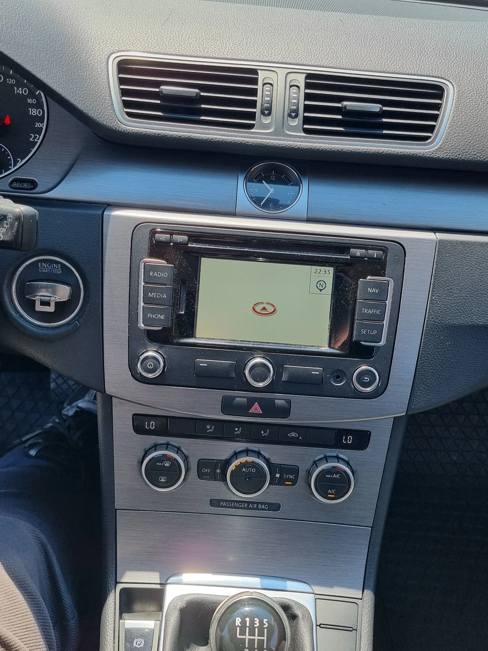 VW Passat Метан/бензин, снимка 11 - Автомобили и джипове - 54440277