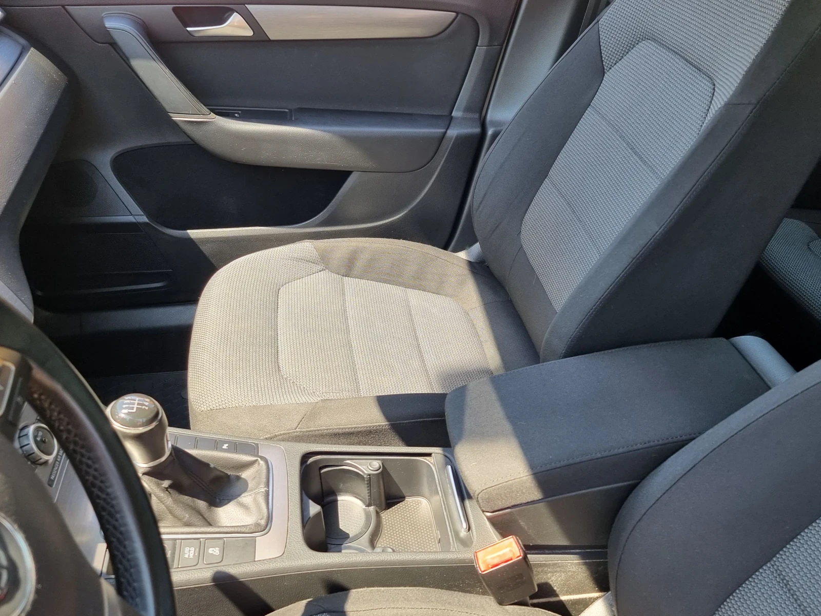 VW Passat Метан/бензин, снимка 12 - Автомобили и джипове - 54440277