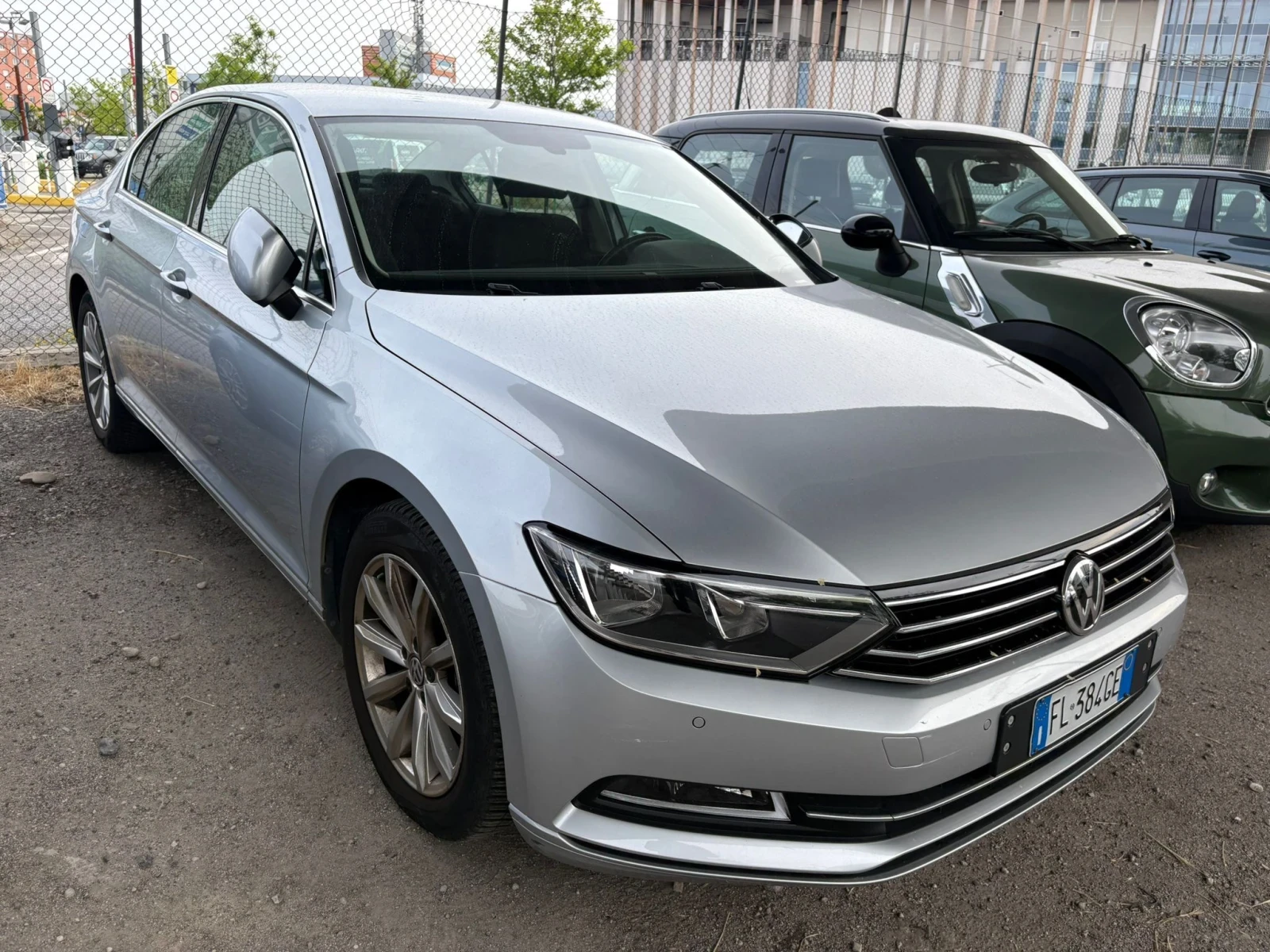 VW Passat (KATO НОВА), снимка 3 - Автомобили и джипове - 54479002
