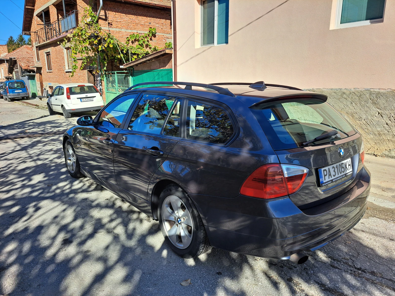 BMW 320, снимка 4 - Автомобили и джипове - 54817860