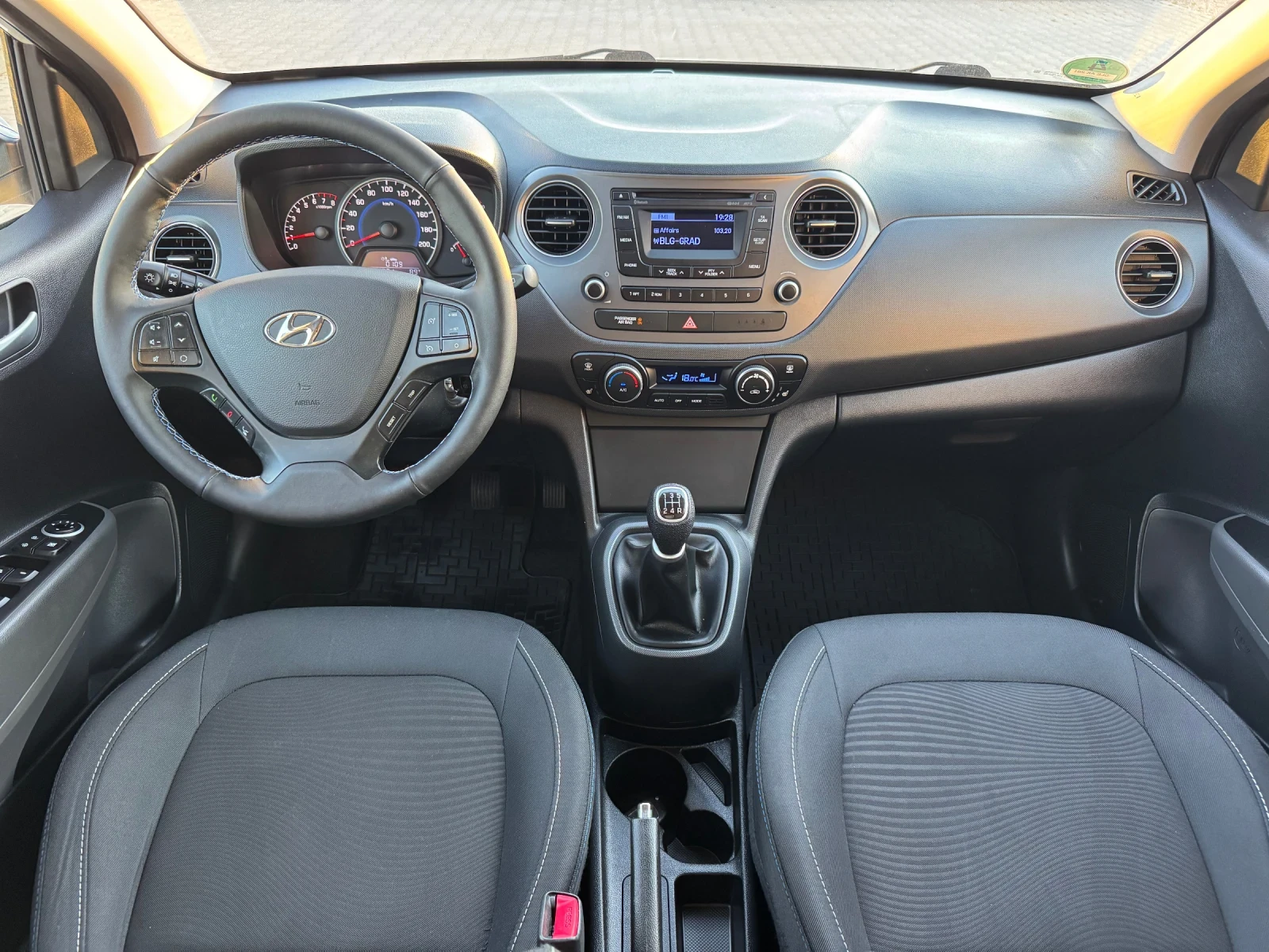 Hyundai I10 PASSION 1.25i , снимка 12 - Автомобили и джипове - 54915522