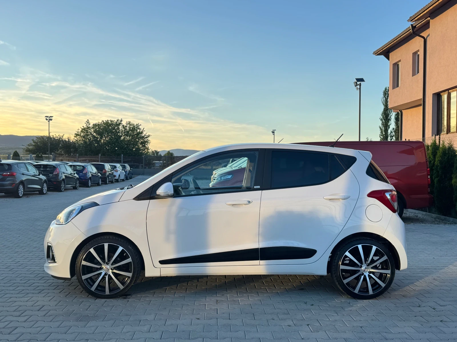 Hyundai I10 PASSION 1.25i , снимка 2 - Автомобили и джипове - 54915522