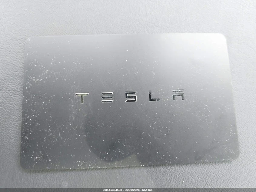 Tesla Model 3 Long Range/Mid Range, снимка 11 - Автомобили и джипове - 55272000