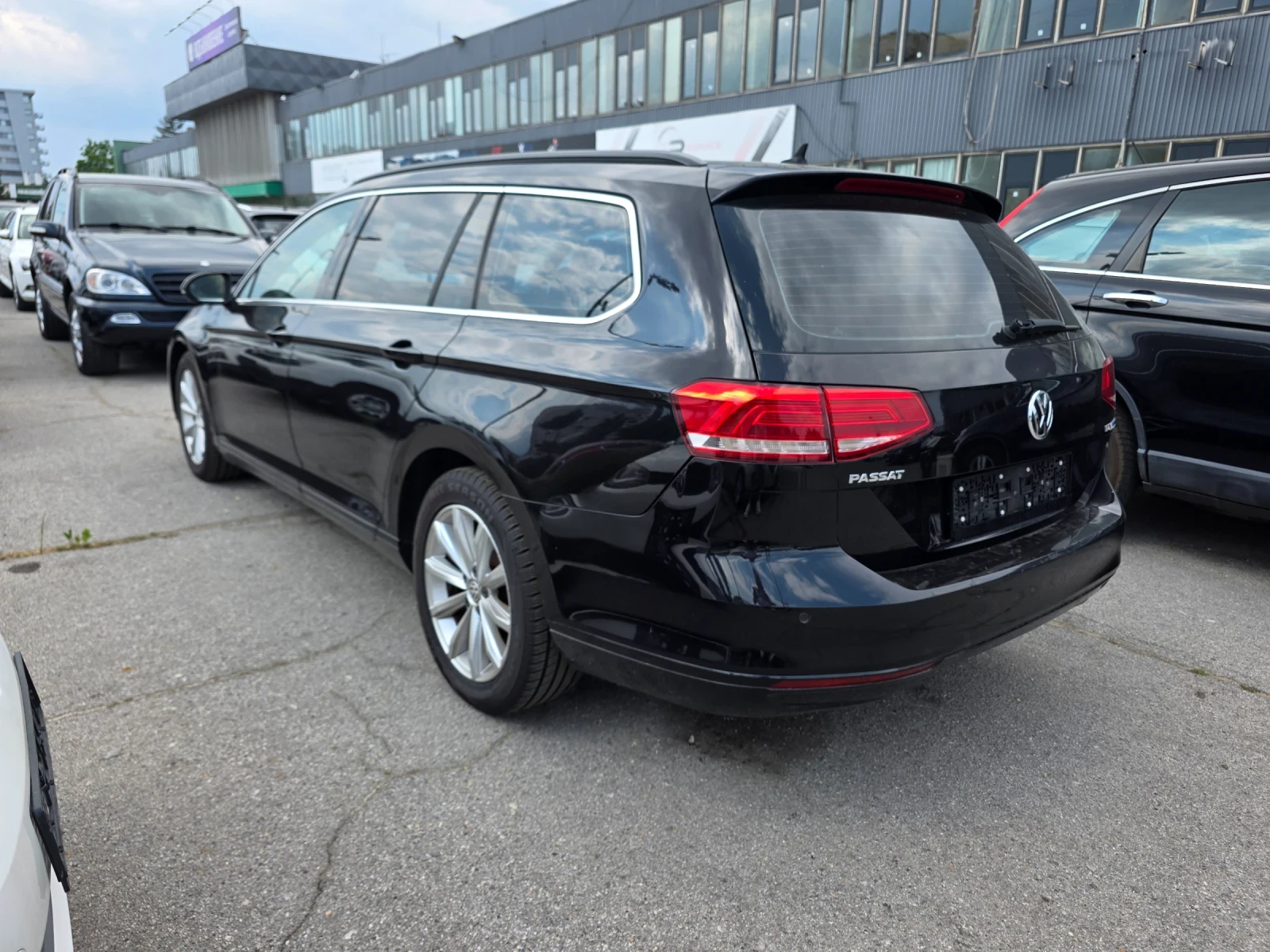 VW Passat 1.6 TDI 120k.c EURO 5B ITALIA , снимка 6 - Автомобили и джипове - 55327966