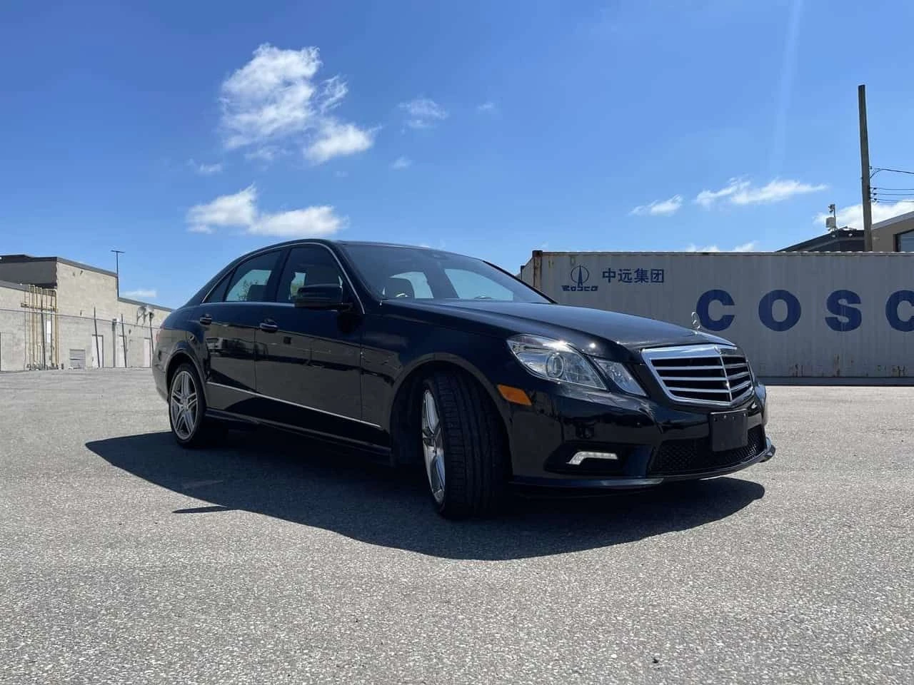 Mercedes-Benz E 350 * E350 Sedan 4MATIC | Premium Pkg | AMG Pkg | Harm, снимка 3 - Автомобили и джипове - 55421887