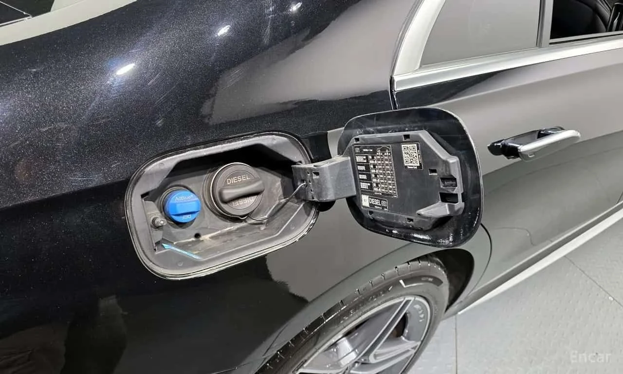 Mercedes-Benz S 400 * S400 d 4MATIC * ЦЕНА ДО БГ, снимка 13 - Автомобили и джипове - 55626308