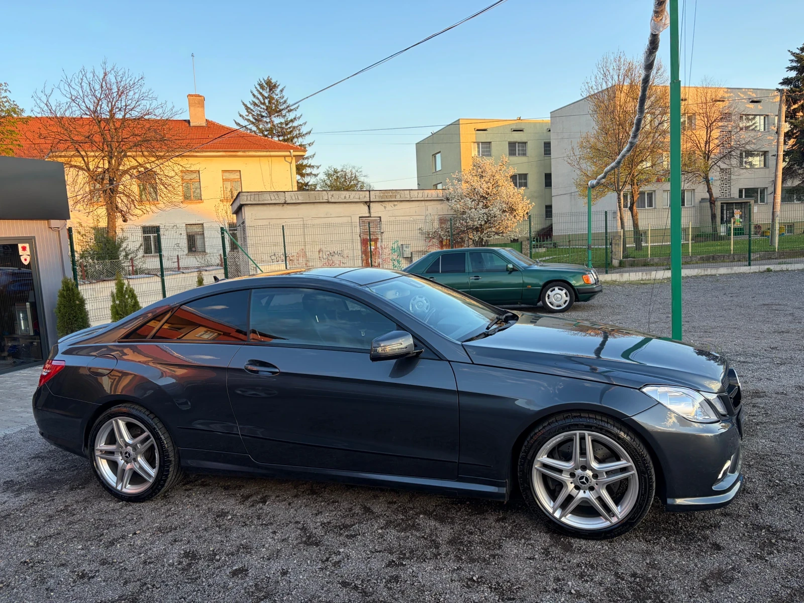 Mercedes-Benz E 55 AMG, снимка 3 - Автомобили и джипове - 56129113