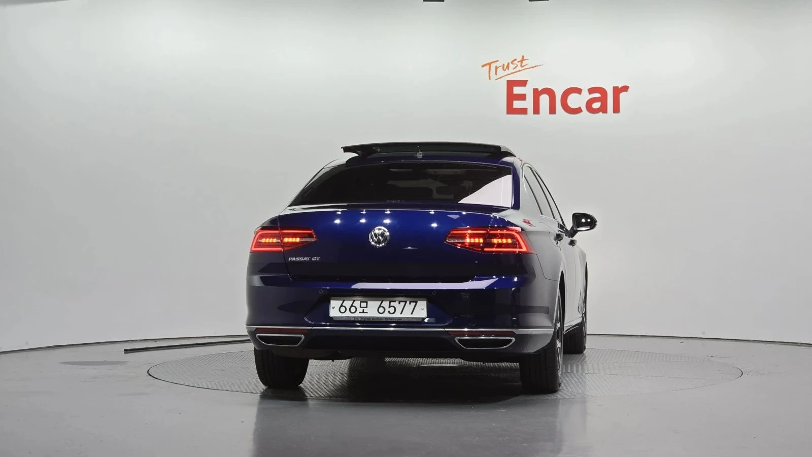 VW Passat, снимка 4 - Автомобили и джипове - 56689686