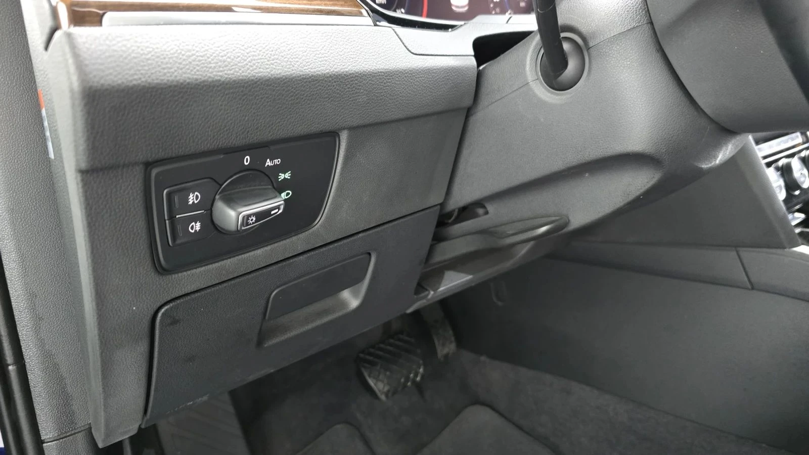 VW Passat, снимка 17 - Автомобили и джипове - 56689686