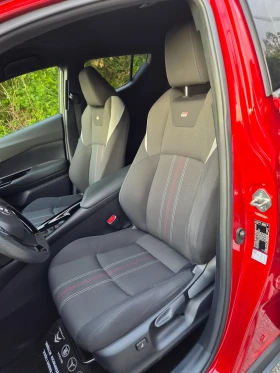 Toyota C-HR GR Sport/10.22г/Гаранция/Hybrid , снимка 11