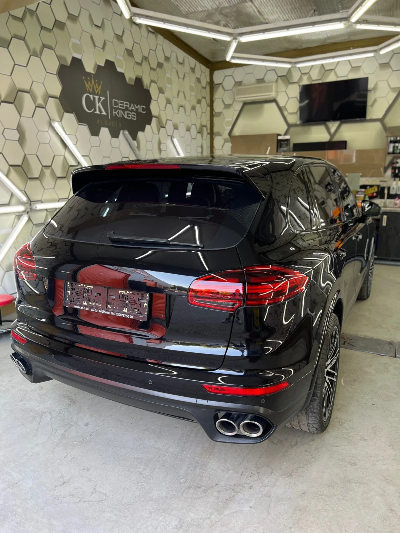 Porsche Cayenne Turbo S , снимка 14 - Автомобили и джипове - 47743699