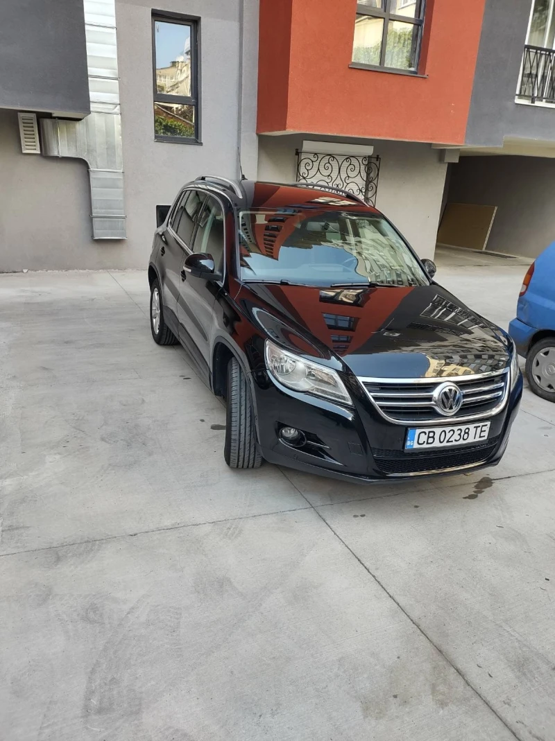 VW Tiguan 2.0 TSI, снимка 10 - Автомобили и джипове - 47607296