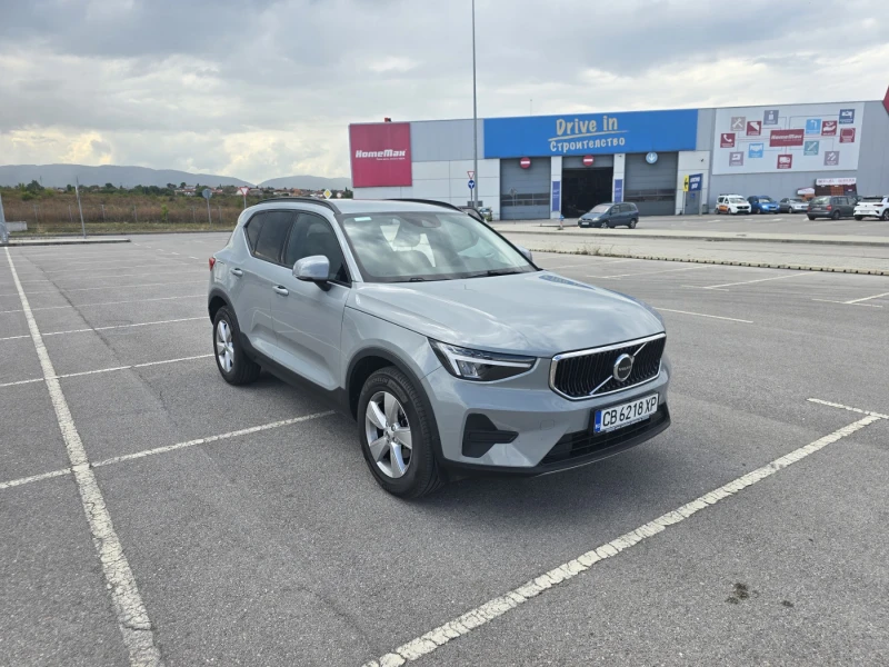 Volvo XC40 НОВ от ВОЛВО ГЕРМАНИЯ, снимка 1 - Автомобили и джипове - 48822234