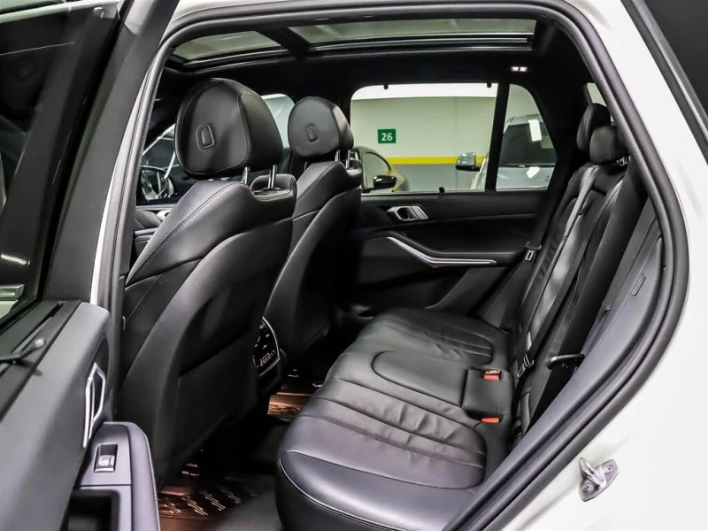 BMW X5 xDrive40i * АвтоКредит (ЦЕНА ДО БГ), снимка 15 - Автомобили и джипове - 52567542