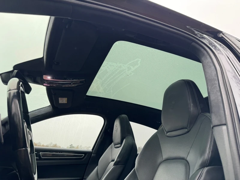 Porsche Cayenne Turbo S E-Hybrid* Full* Burmester* Подгрев* Обдух*, снимка 10 - Автомобили и джипове - 52633872