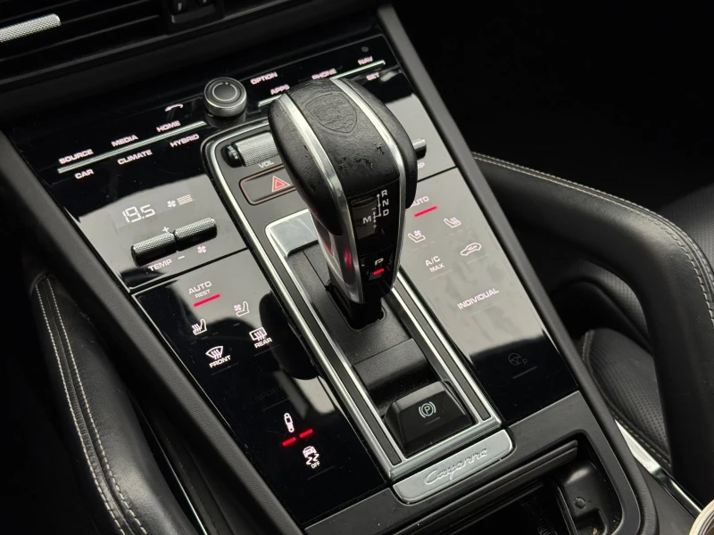 Porsche Cayenne Turbo S E-Hybrid* Full* Burmester* Подгрев* Обдух*, снимка 8 - Автомобили и джипове - 52633872