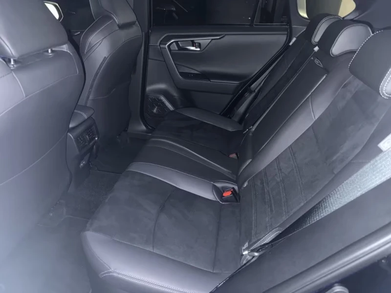 Toyota Rav4 HEV/222HP/GR-SPORT/4X4/CPLAY/360/SOFORT/ACC/988f, снимка 13 - Автомобили и джипове - 52748529