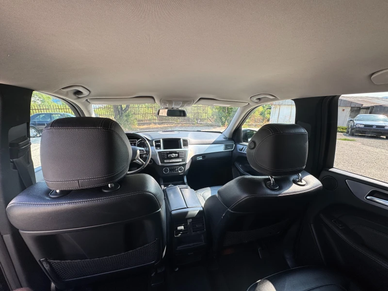 Mercedes-Benz ML 350 BlueTech 350 - 4MATIC - 256hp, снимка 11 - Автомобили и джипове - 53342371