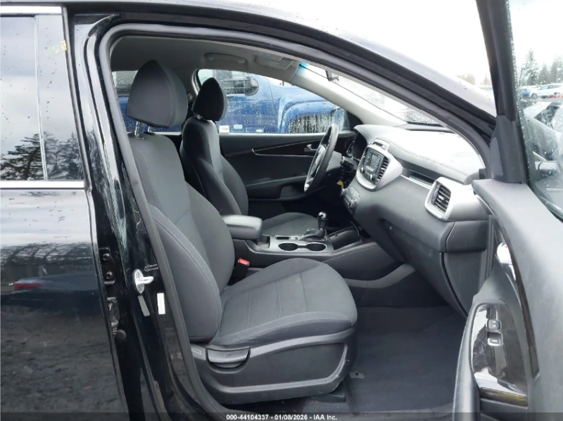 Kia Sorento 3.3L LX* V6* AWD, снимка 12 - Автомобили и джипове - 53374578