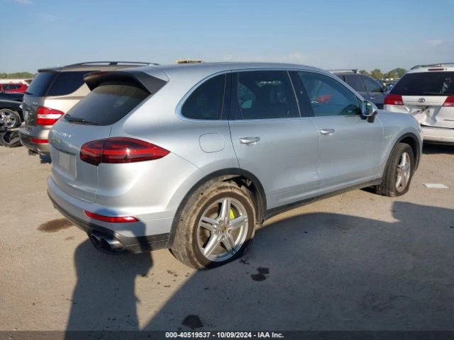 Porsche Cayenne E-HYBRID S - изображение 4