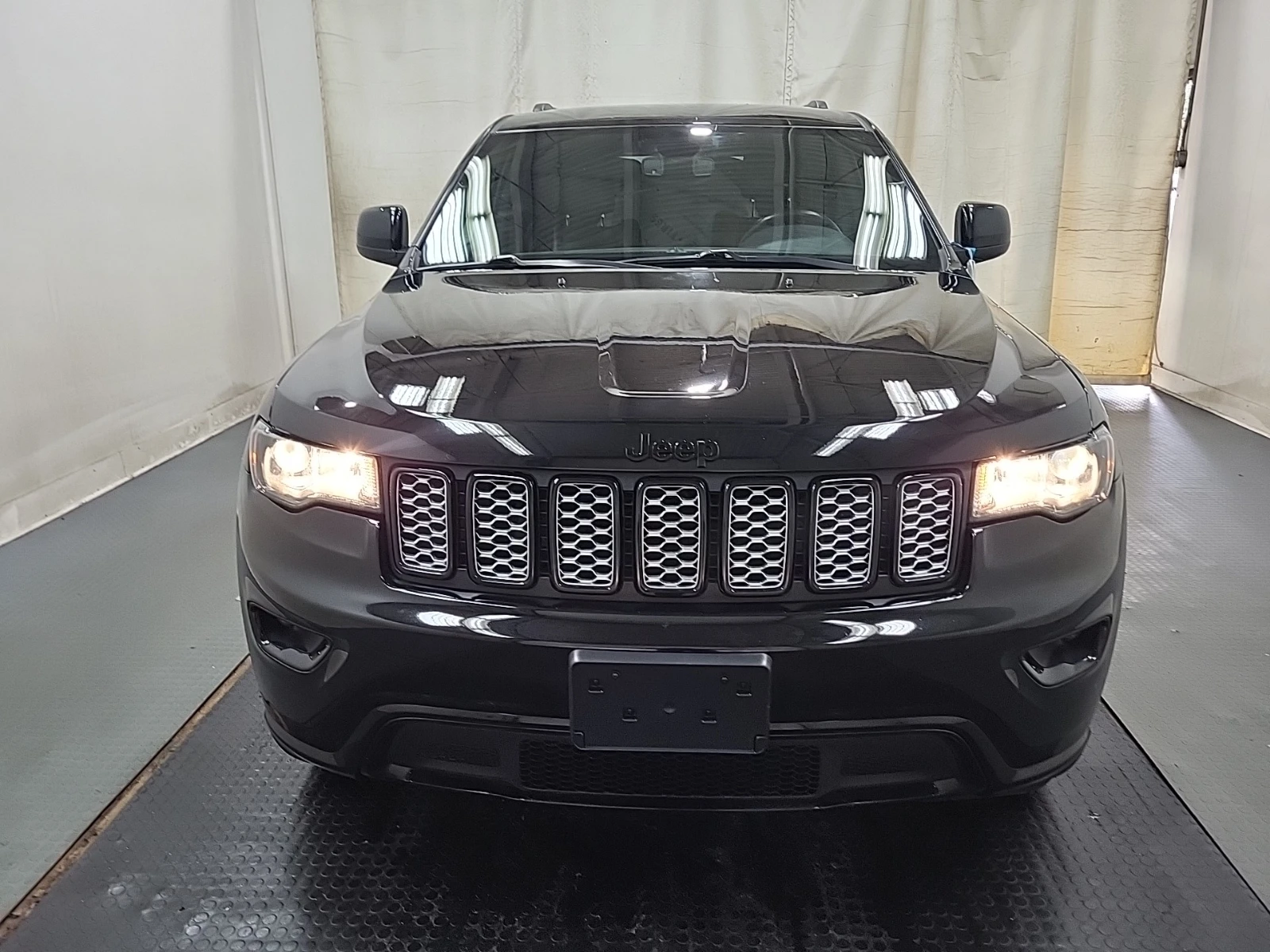 Jeep Grand cherokee ALTITUDE 4X4 3.6* Back up* Navi* Авто финанс*  - изображение 2