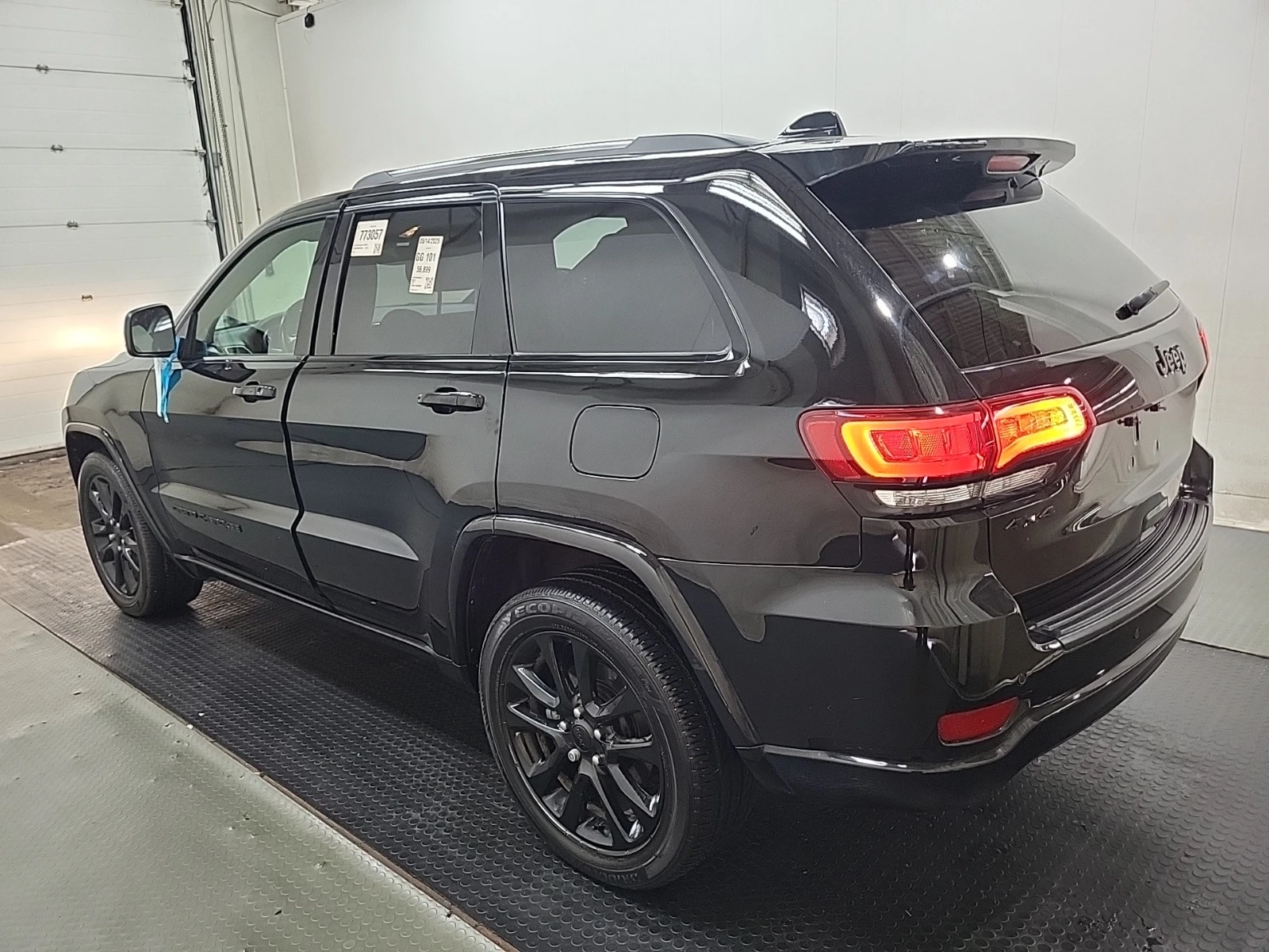 Jeep Grand cherokee ALTITUDE 4X4 3.6* Back up* Navi* Авто финанс*  - изображение 4