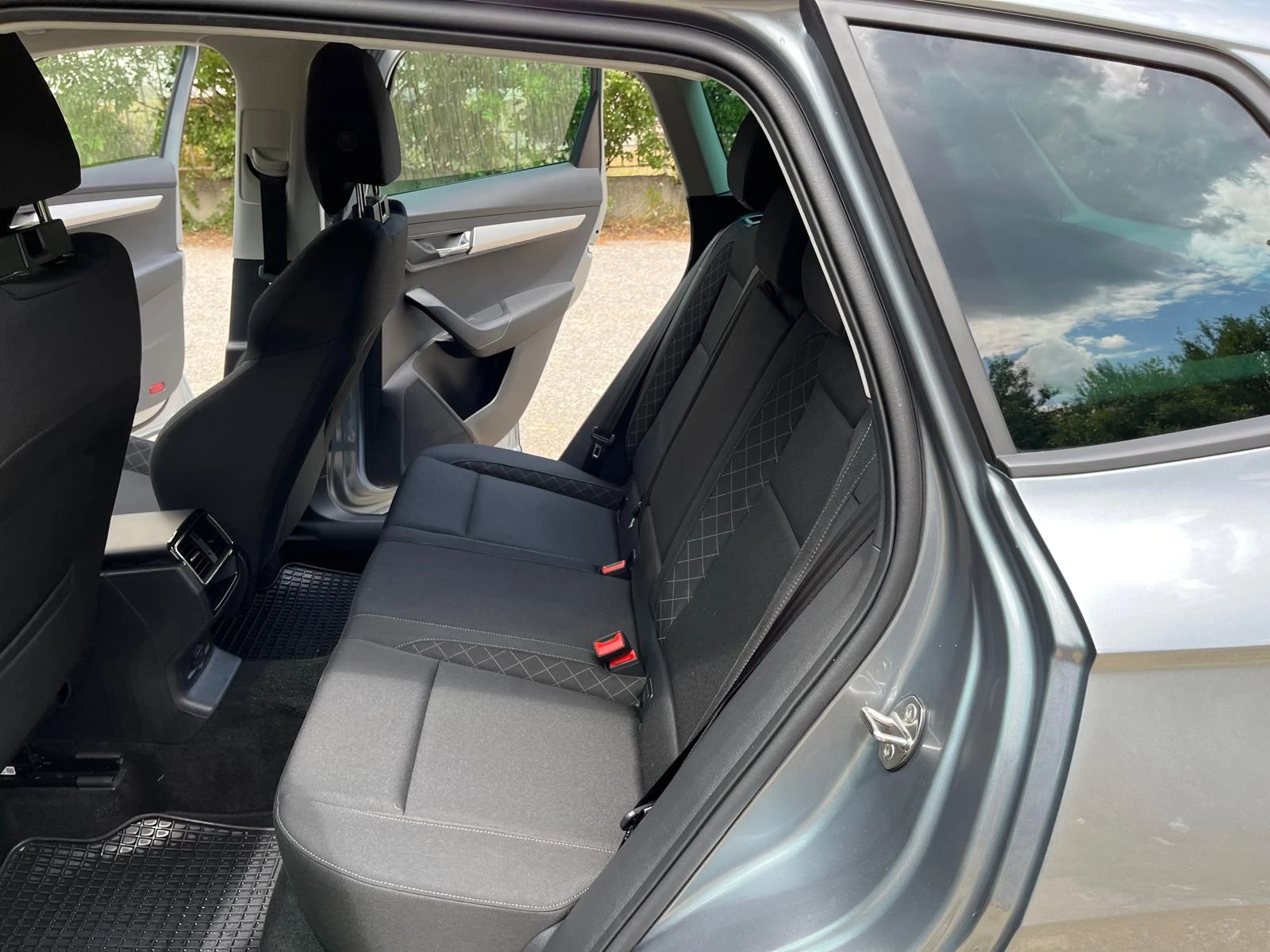 Skoda Karoq  - изображение 7