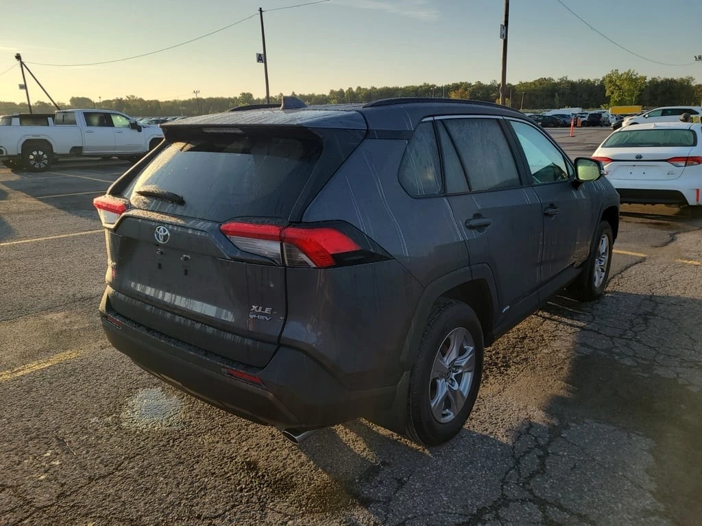 Toyota Rav4  - изображение 3