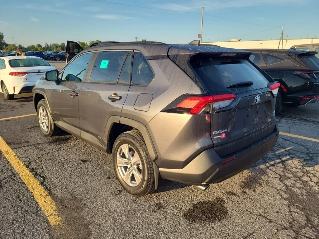 Toyota Rav4  - изображение 4