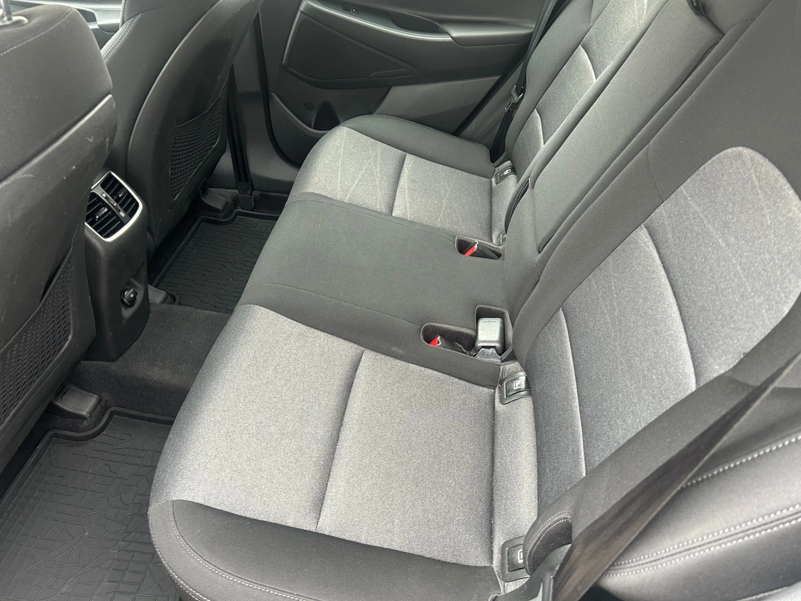 Hyundai Tucson 1.6CRDI 4X4 | Mobile.bg   12