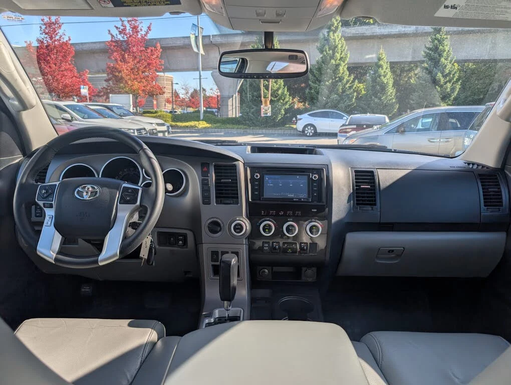 Toyota Sequoia SR5* 4X4* * *  | Mobile.bg   14