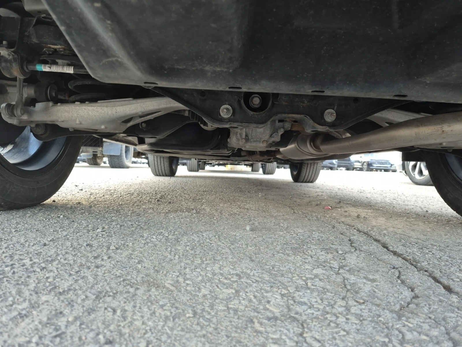 Honda Cr-v HYBRID * * CARFAX * *   * *  | Mobile.bg   13