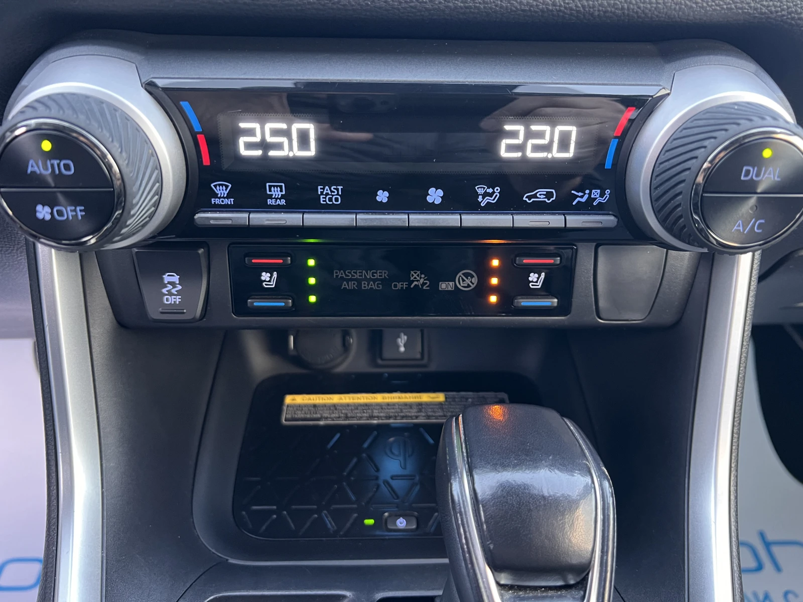 Toyota Rav4 PREMIUM/2.5 HYBRID/222../-CVT/E-Four/ | Mobile.bg   14