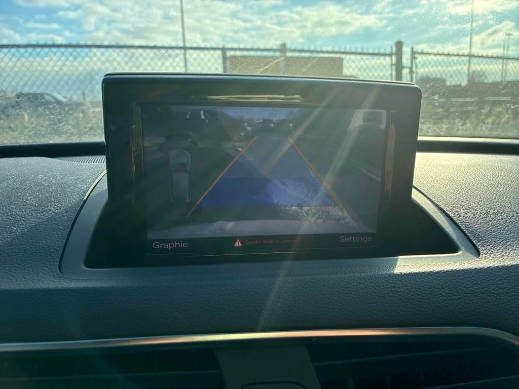 Audi Q3 2017 Technik * CARFAX * БЕЗ ПЪРВОНАЧАЛНА ВНОСКА - изображение 10