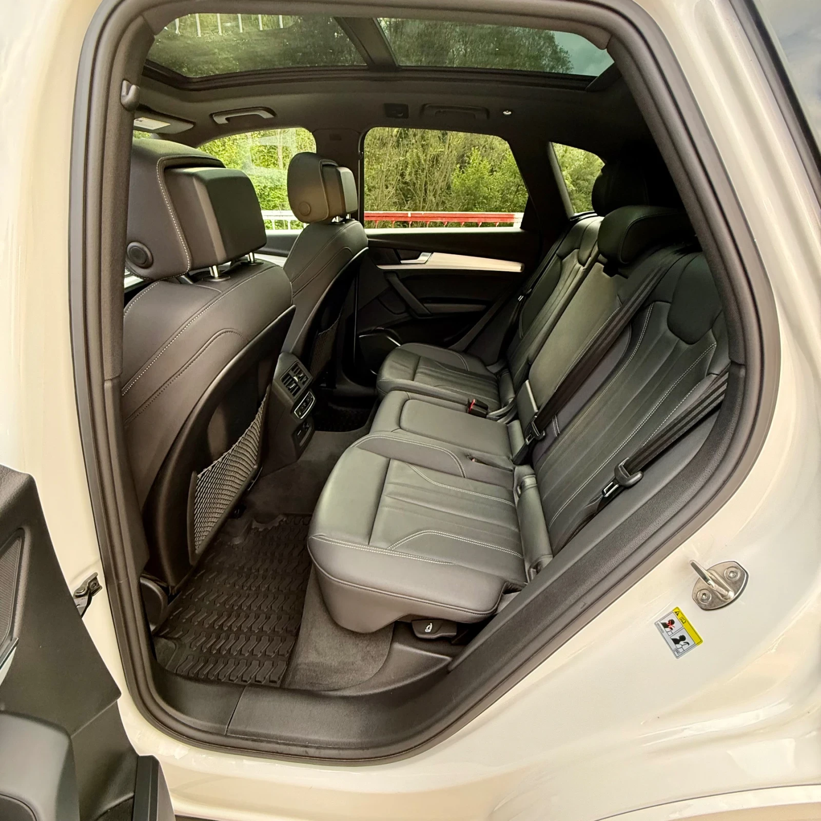 Audi Q5 45 TFSI Quattro S Line , снимка 11 - Автомобили и джипове - 55227905