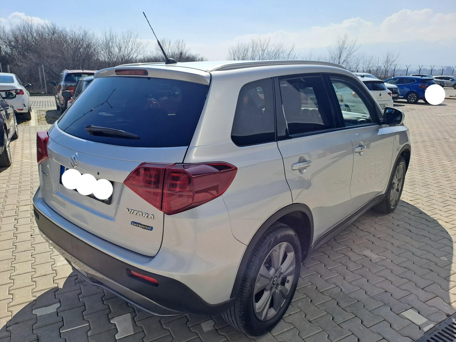 Suzuki Vitara 1.5 GL+ FULL HYBRID 4X4 AUTOMATIC AGS, снимка 4 - Автомобили и джипове - 54350131