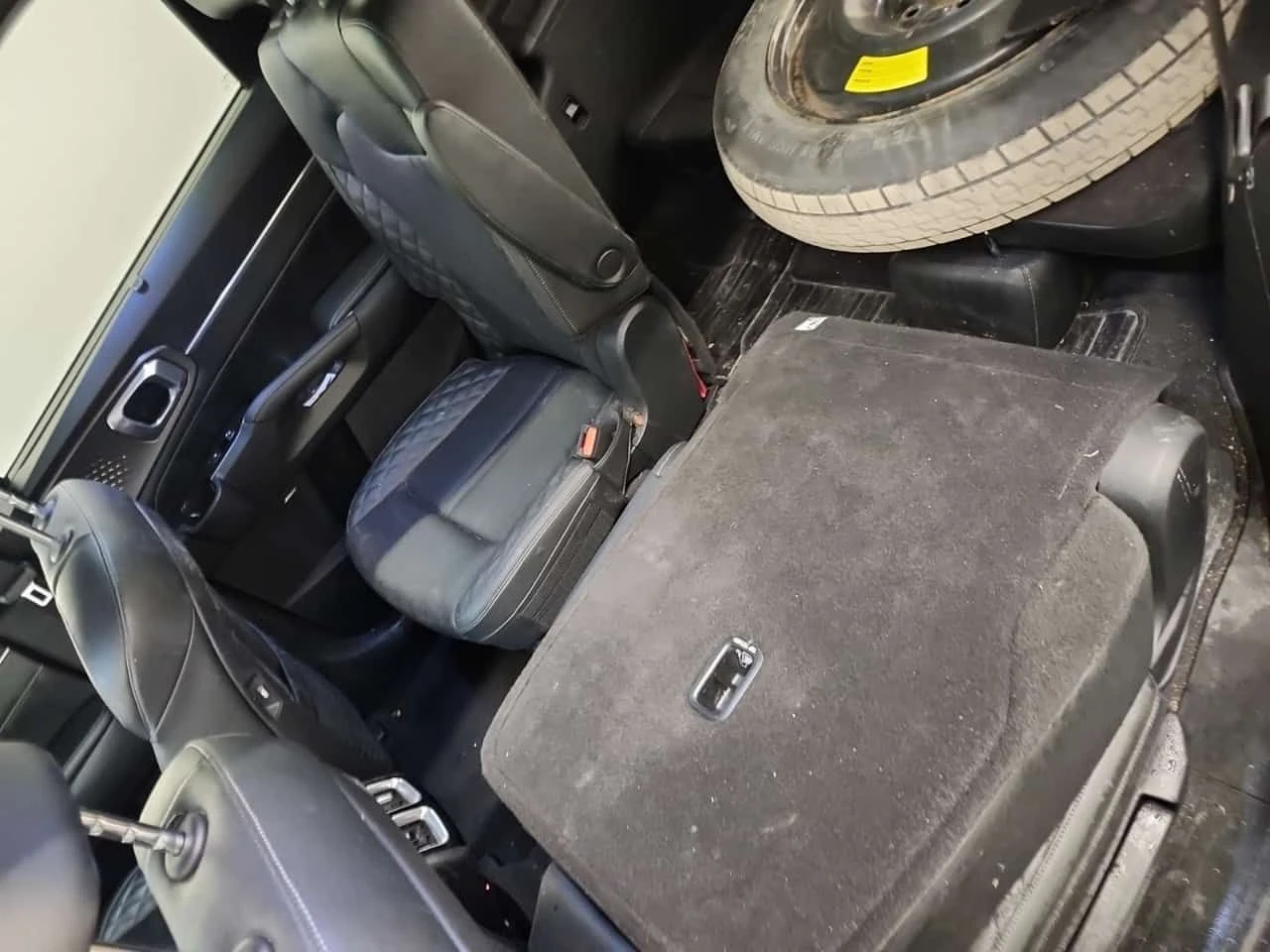 Kia Sorento * SX 4D Utility at AWD 6P * CARFAX * , снимка 10 - Автомобили и джипове - 54593550
