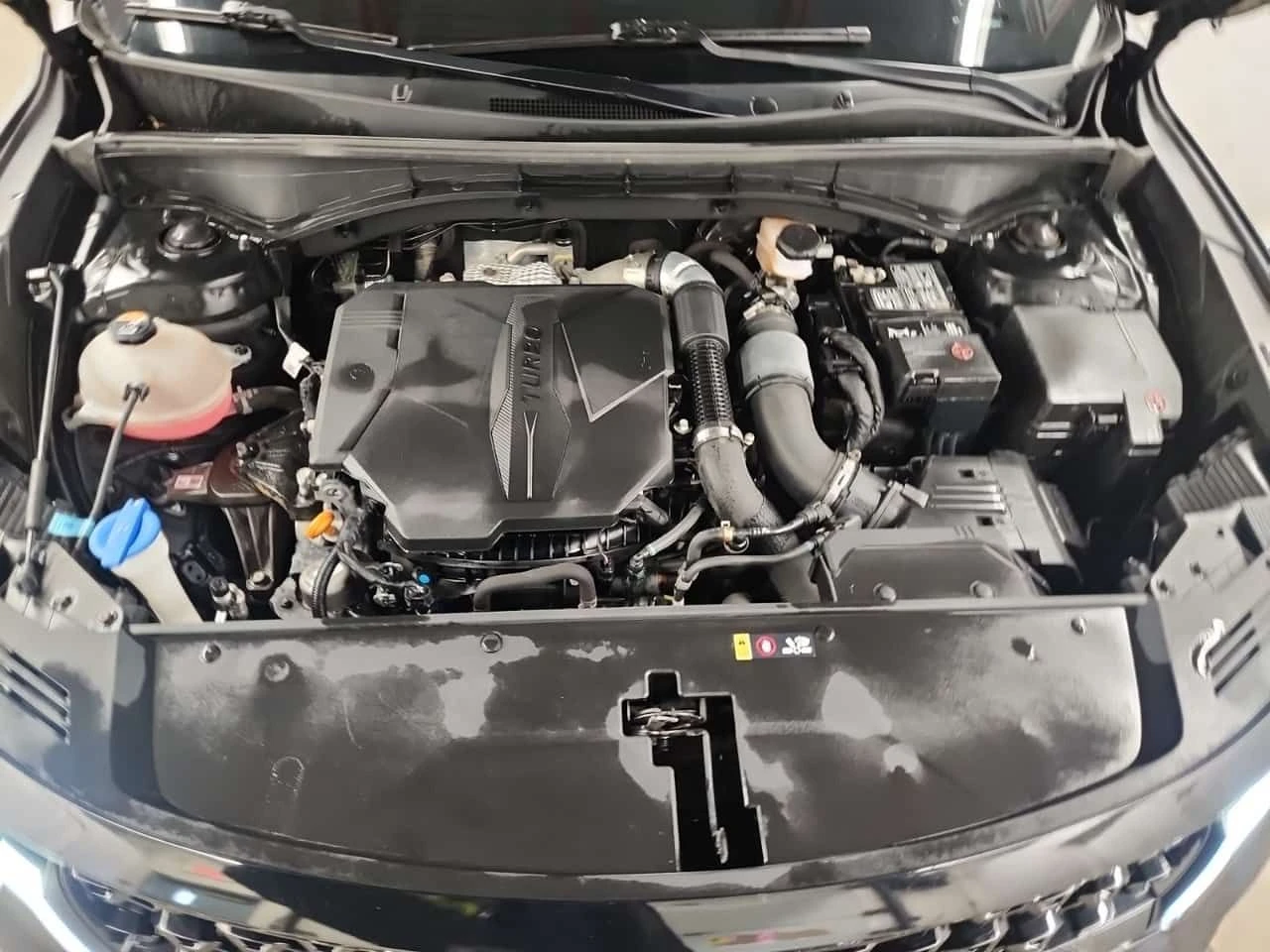 Kia Sorento * SX 4D Utility at AWD 6P * CARFAX * , снимка 17 - Автомобили и джипове - 54593550