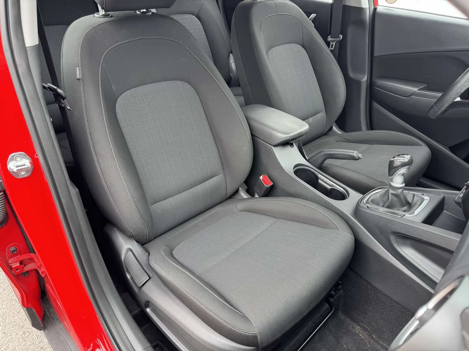 Hyundai Kona 1.0 TURBO, снимка 9 - Автомобили и джипове - 54607414