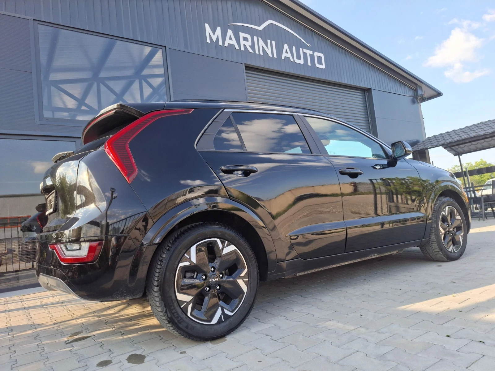 Kia Niro 65kw* * Exclusive * * Premium FULL Options , снимка 7 - Автомобили и джипове - 54683259