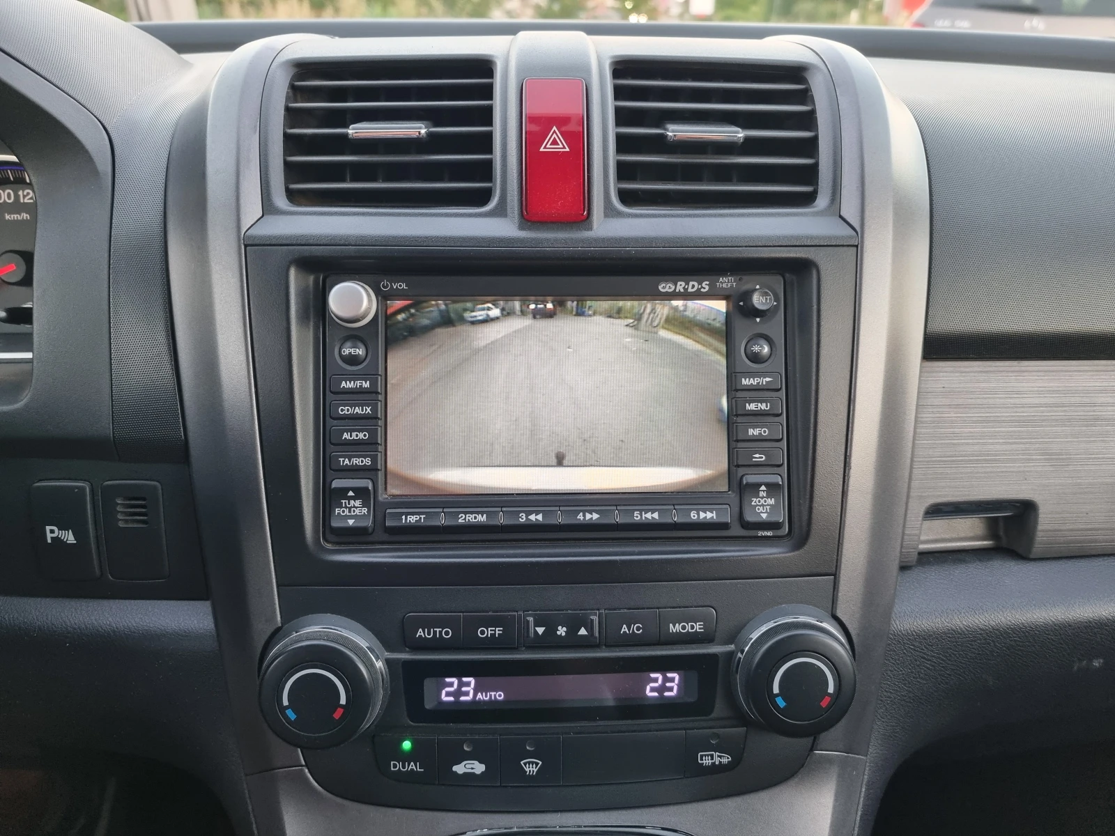 Honda Cr-v EXECUTIVE, снимка 13 - Автомобили и джипове - 54840709